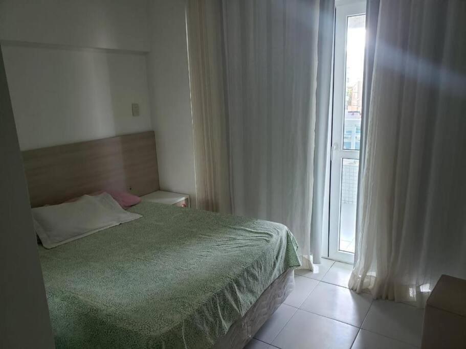 1/4 Na De Armacao Apartamento Salvador