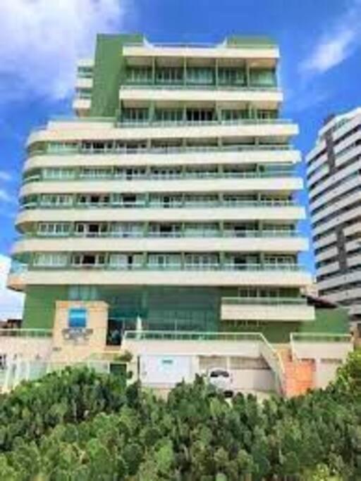 1/4 Na De Armacao Apartamento